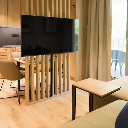Z 2 Sypialniami Greeneri - Taras - Bryza Apartment Swinemünde