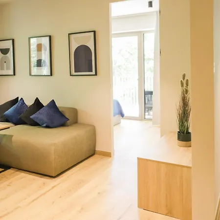 Z 2 Sypialniami Greeneri - Taras - Bryza Apartment Swinemünde